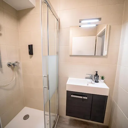 Prime - Balkony - Parking 公寓 Gießen